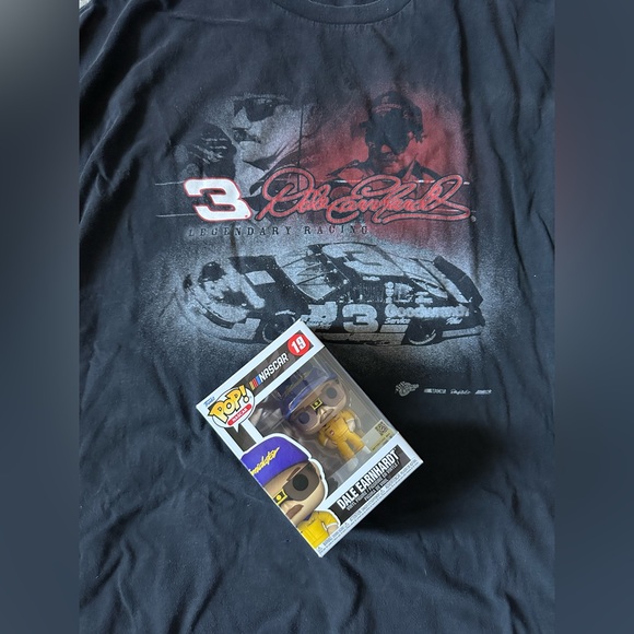 Winner's Circle Dale Earnhardt Legendary Racing t-shirt and Funko POP! - Picture 2 of 12